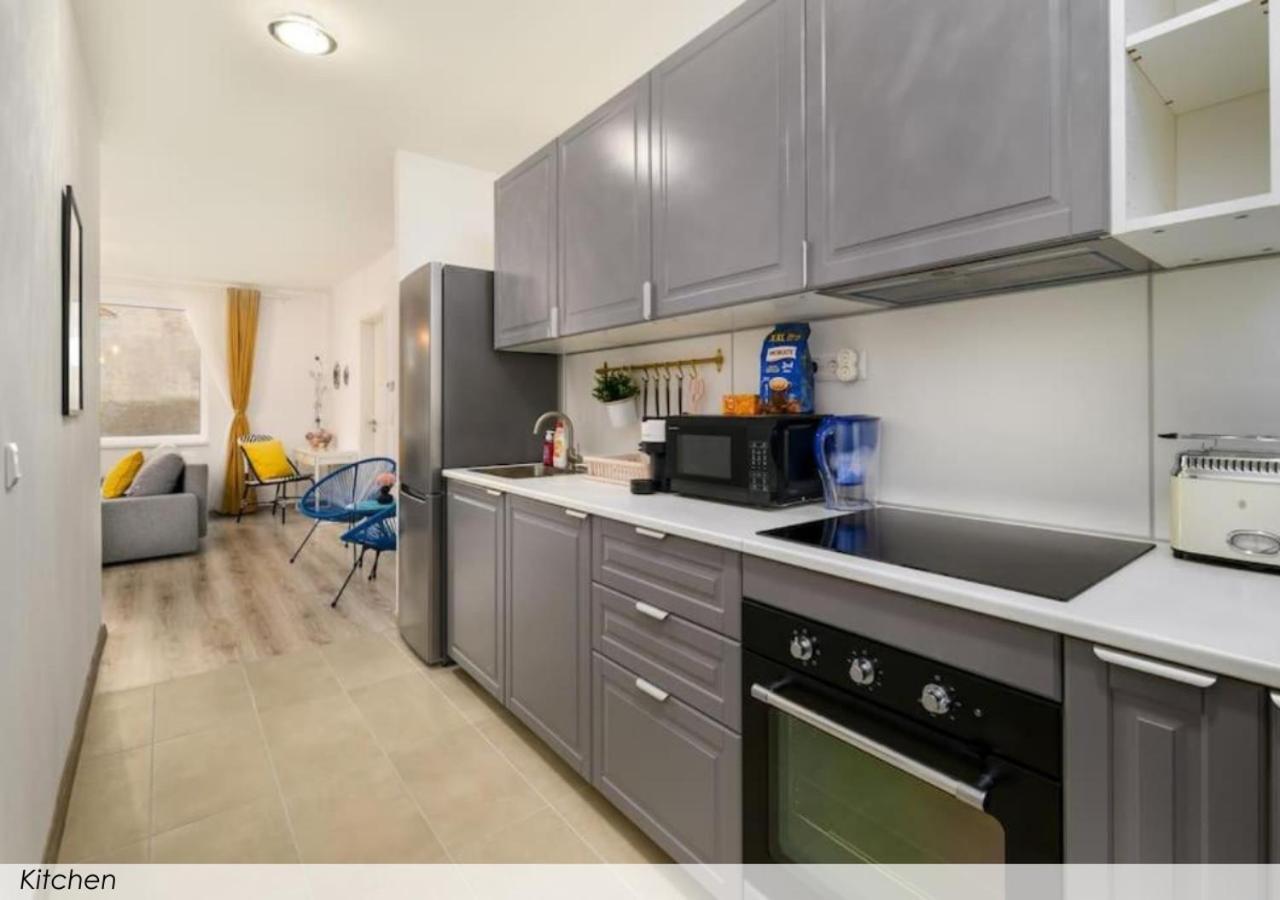 B101 - Liberty Bridge Lovely Home With Free Parking Budapest Eksteriør bilde